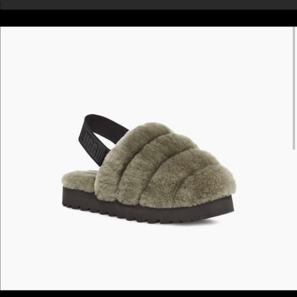Ugg Skippers NWT